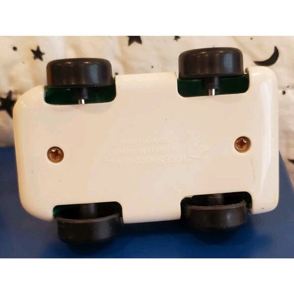 1992 Shelcore Wrecker Tow Truck Driver Construction Man Pretend Play Set - Picture 9 of 14